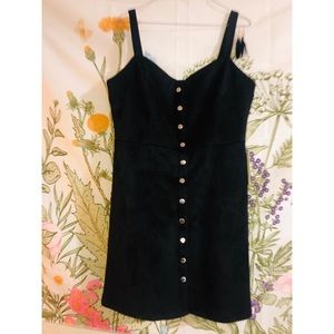 💃🏼NWT Sexy Black Velvet Button Up Dress💃🏼